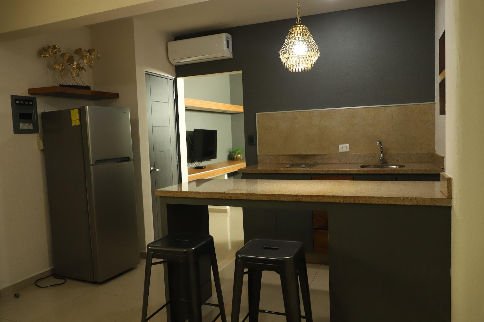 Homesuites Zaragoza Culiacán Zewnętrze zdjęcie