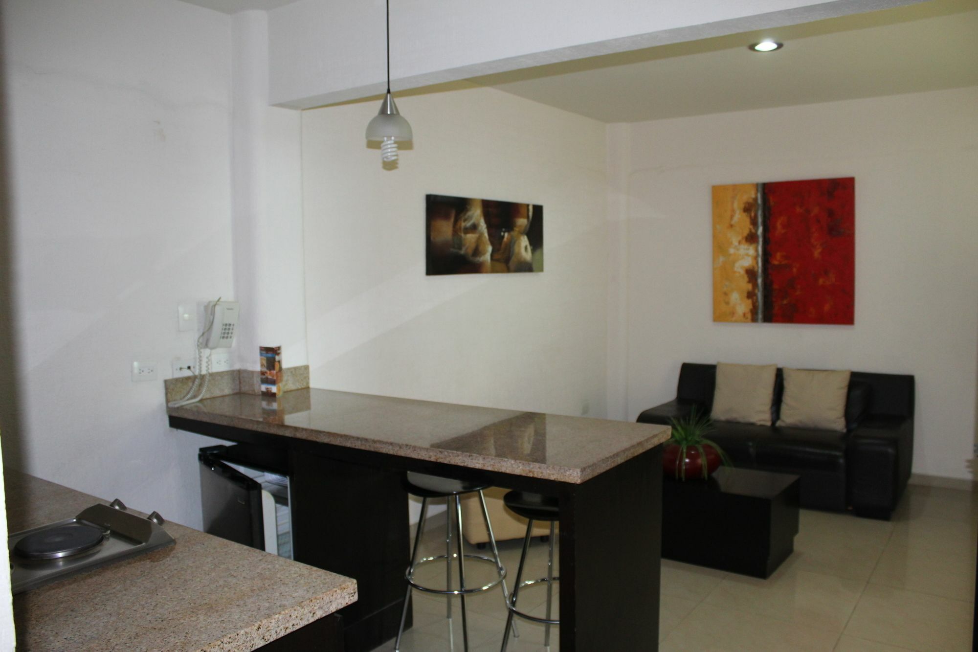 Homesuites Zaragoza Culiacán Zewnętrze zdjęcie
